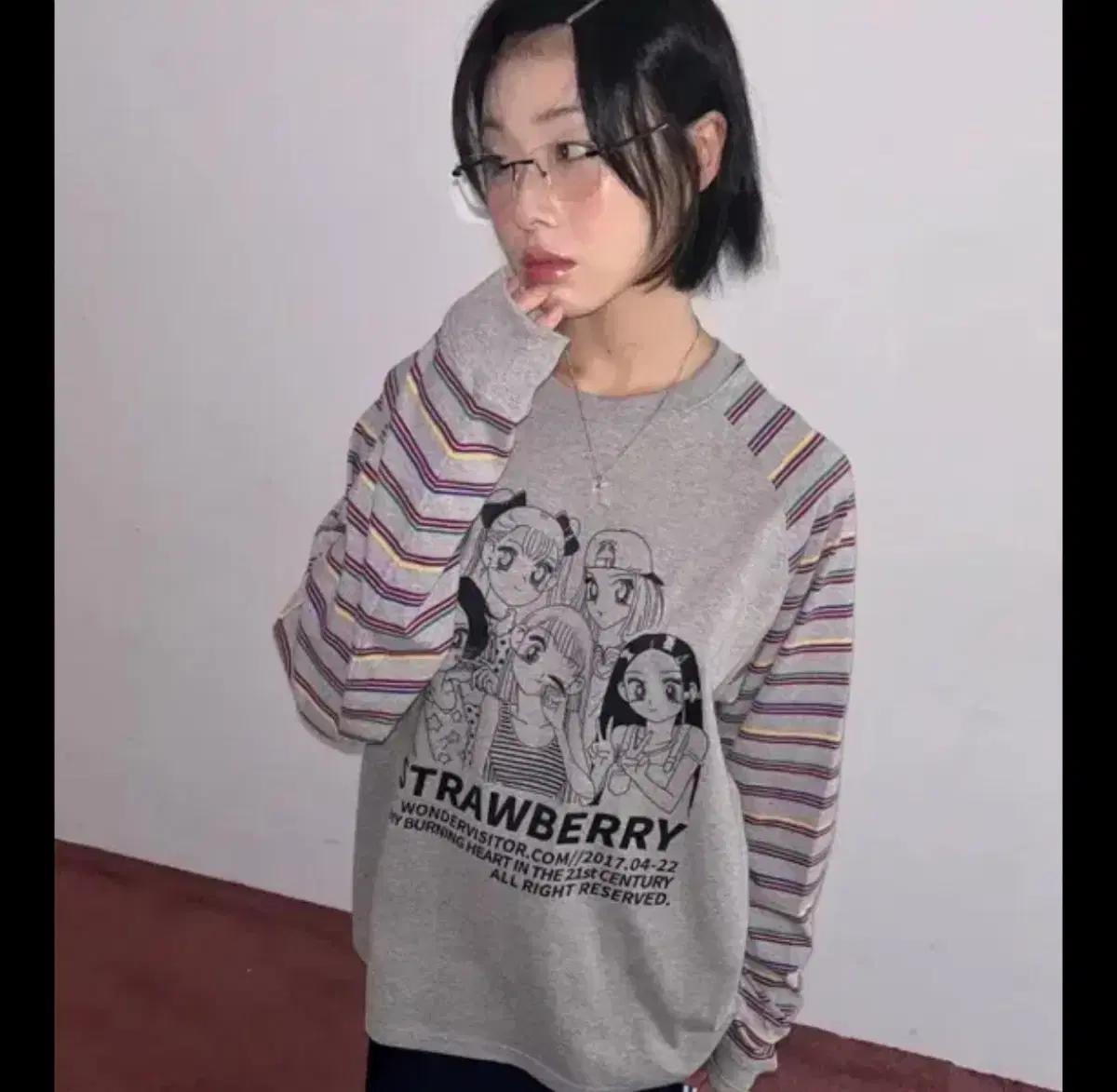 원더비지터 래글런티 Girls-PEN Raglan 뉴진스 혜인 착용