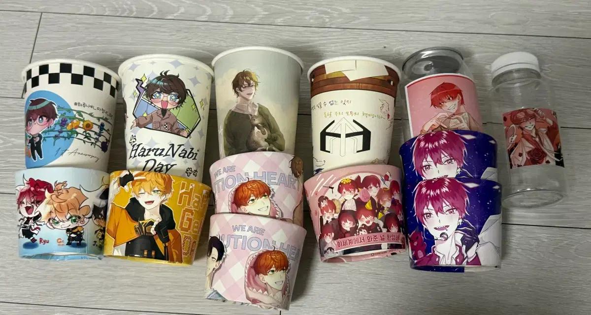 리레볼루션 컵홀더및 병 판매합니다! ㅅㅊㅇ 잭 오뉴 류 제미니