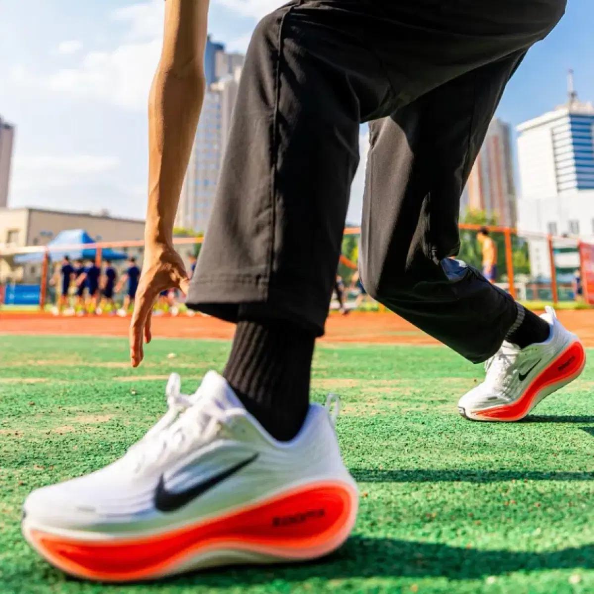 나이키 보메로 플러스 데일리 메쉬 미끄럼 방지 내마모성 캐주얼 마라톤 런