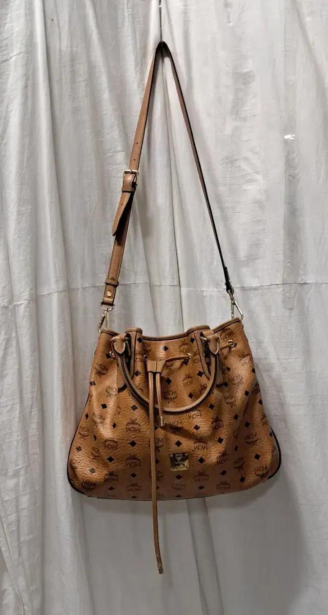 MCM 토트 숄더 가방