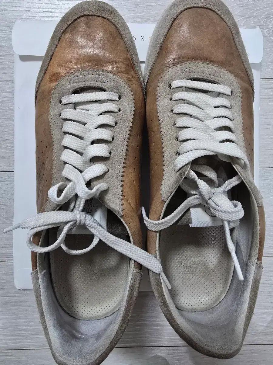 브루넬로 쿠치넬리 스니커즈