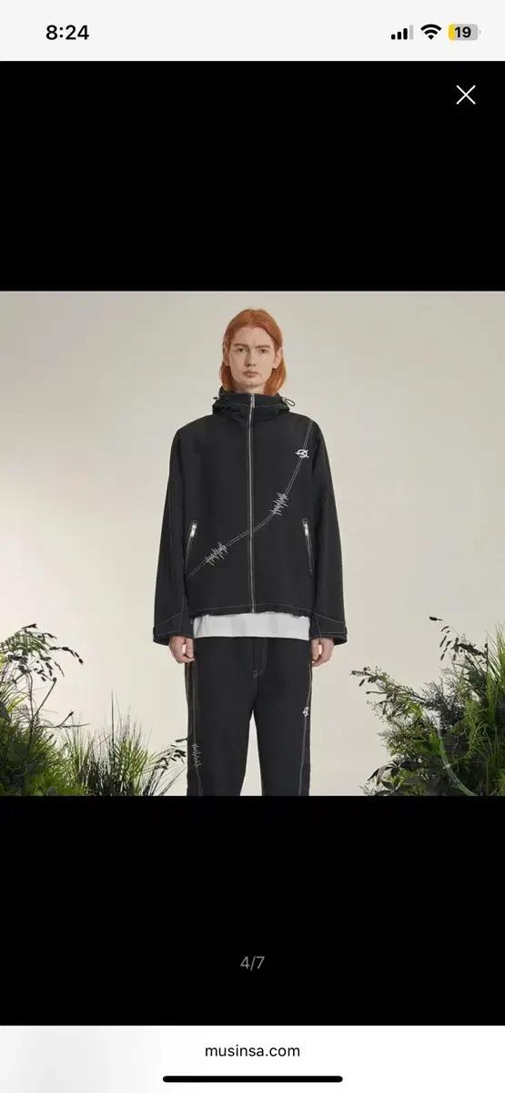 오와이 OY 스티치 웨이브 후드 트랙 자켓 블랙