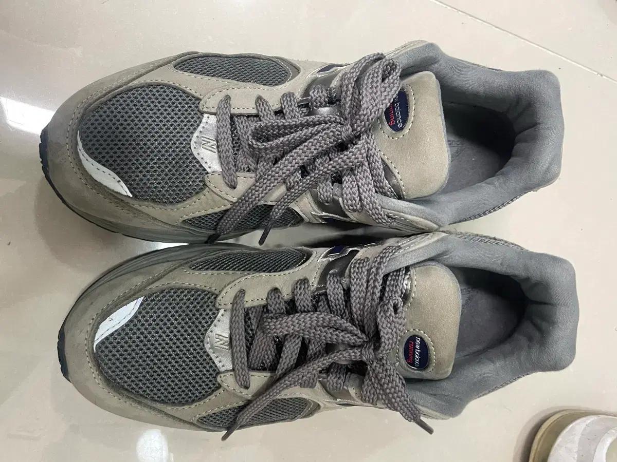 뉴발란스 ML2002RA