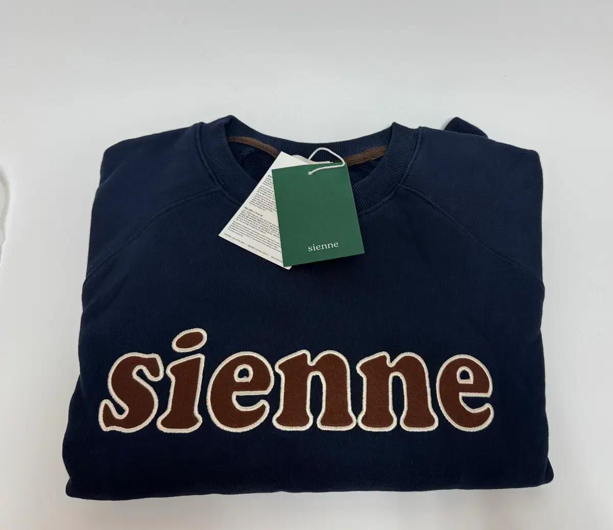 시엔느 패치 맨투맨 네이비 1사이즈 새상품