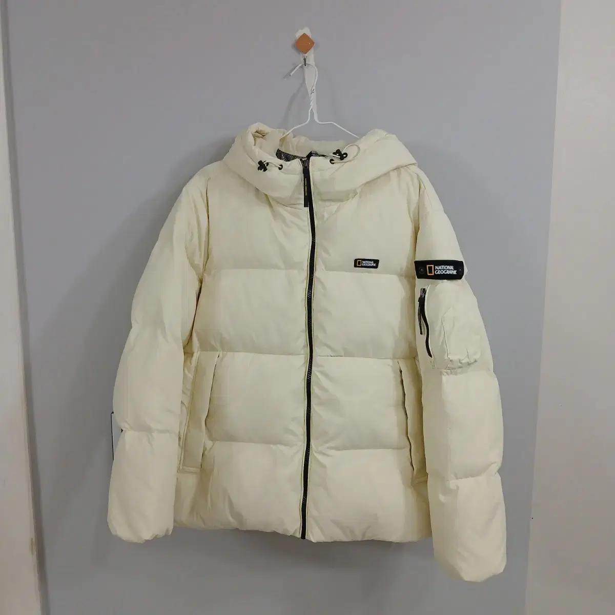 (미사용) 내셔널지오그래픽 구스다운 정품 100 공용