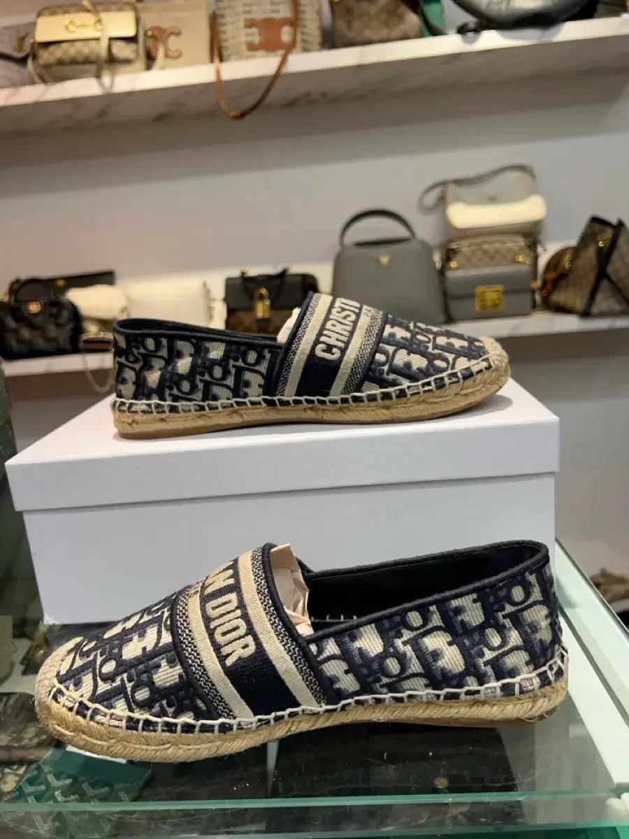 (38) 디올 오블리크 에스파도 슬립온 여성 네이비