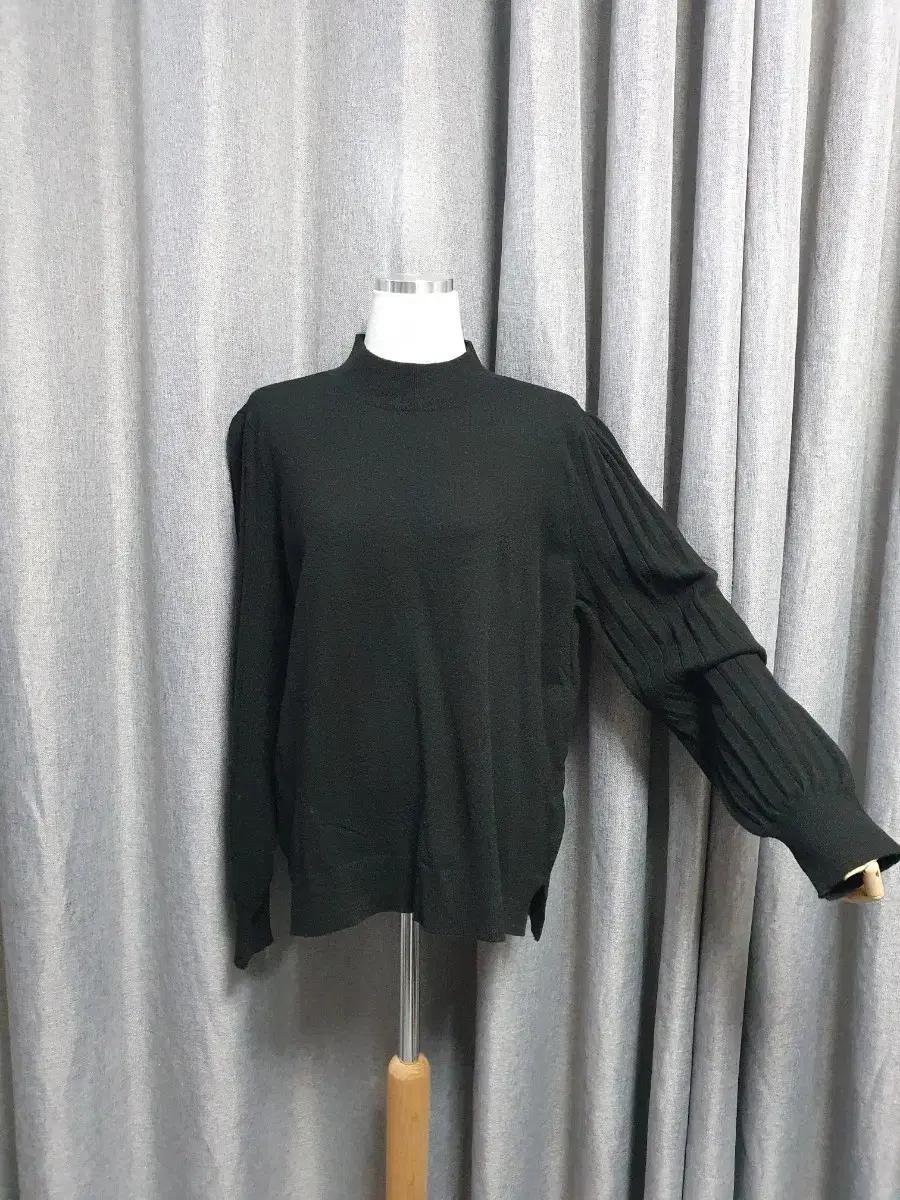 88소매퍼프 블랙 니트