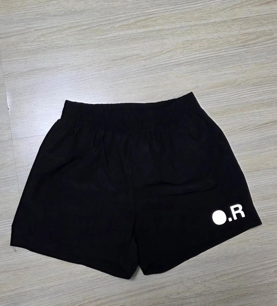 옵티미스틱러너스 매트 쇼츠Xs