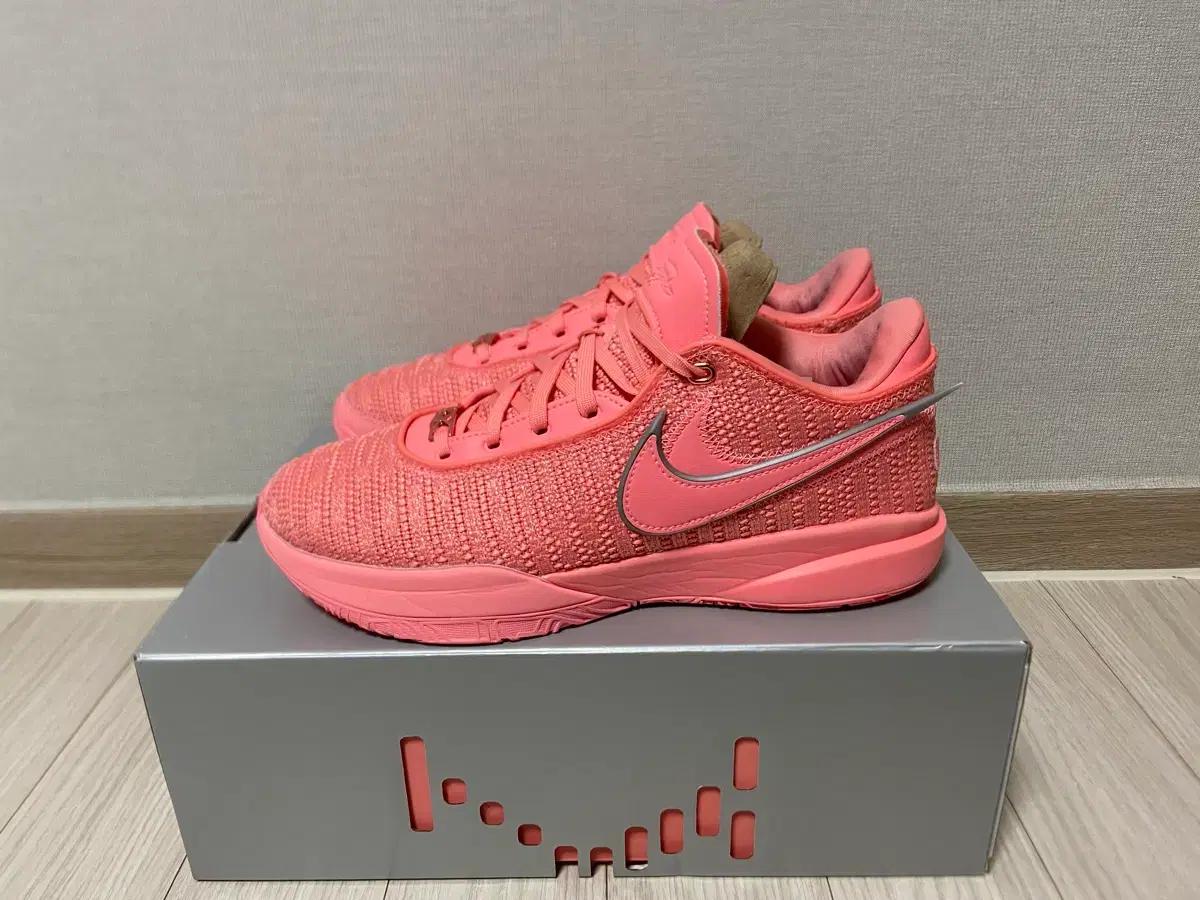 나이키 르브론20 핑크 다이아몬드 농구화 코비 카이리 커리 사브리나 kd