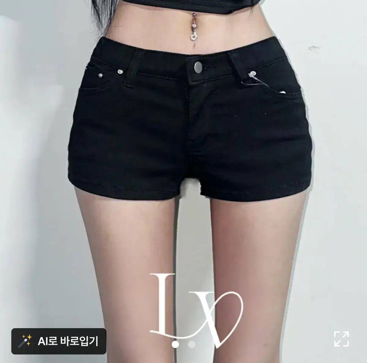 [새상품] 로우라이즈 반바지 블랙