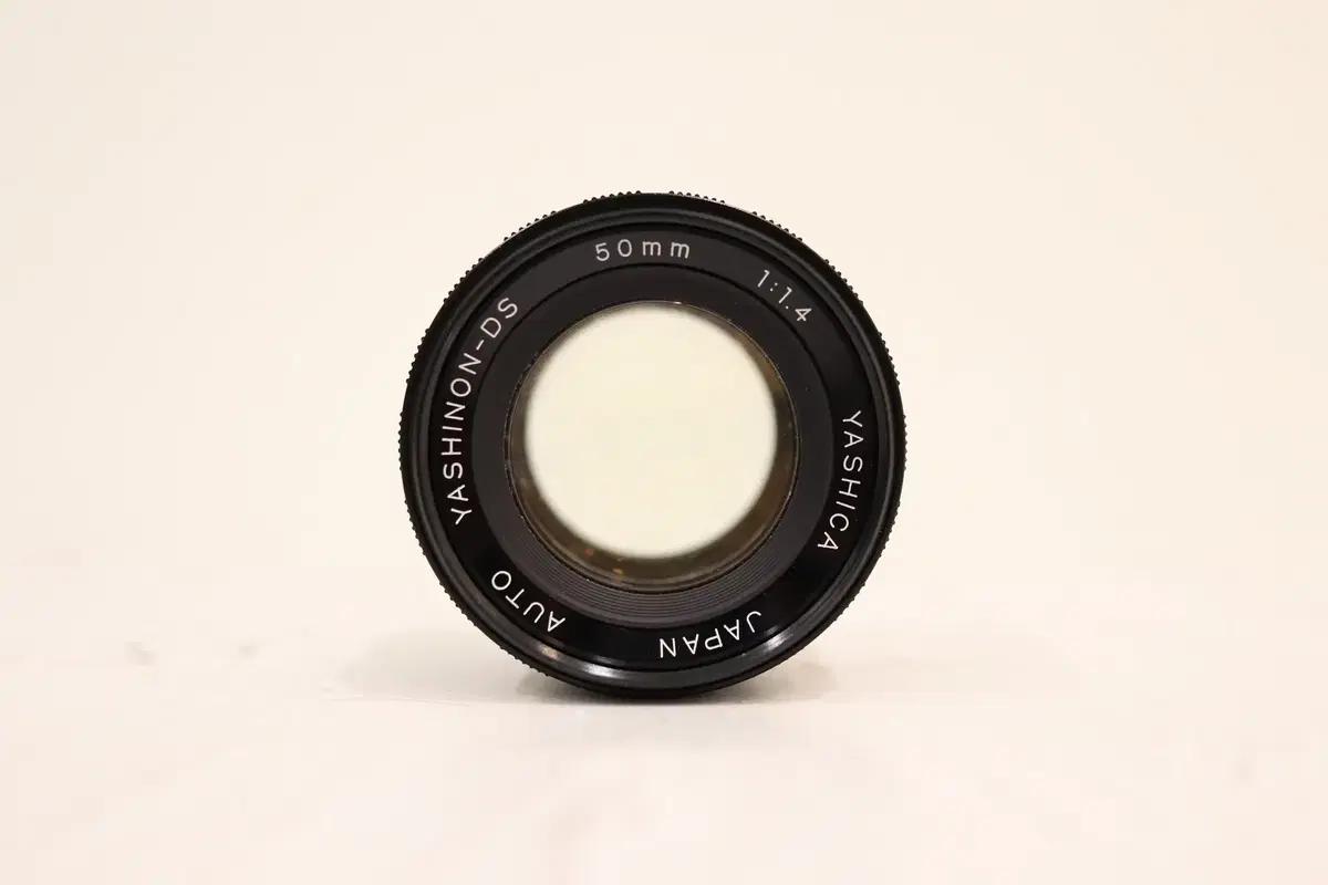 토미오카 야시카 야시논 DS 50mm F/1.4 M42 렌즈