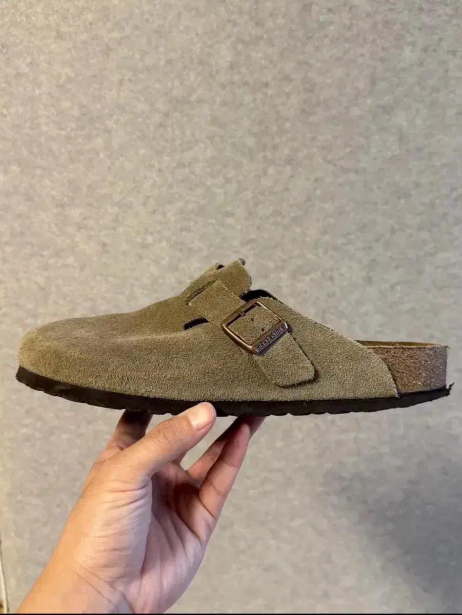 버켄스탁 보스턴 타우페 색상 42