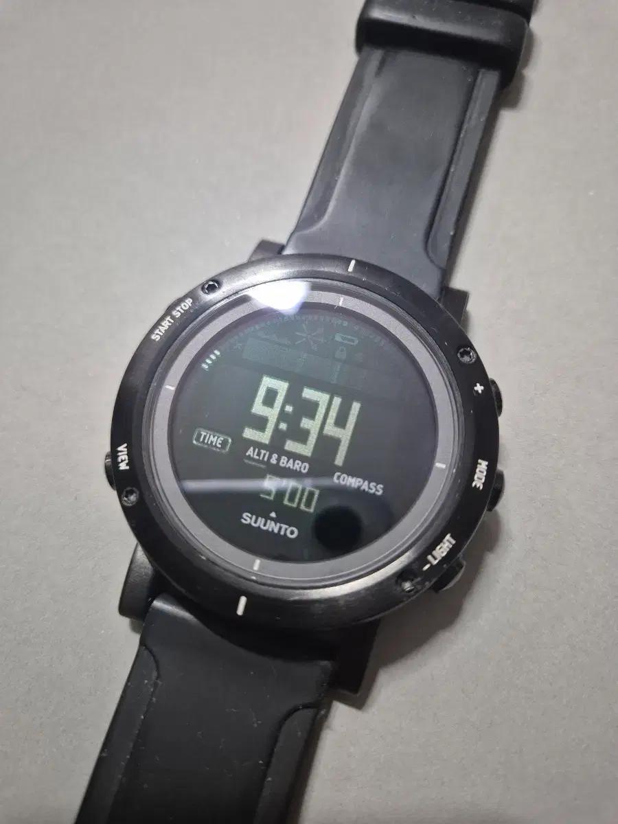 순토 에센셜카본