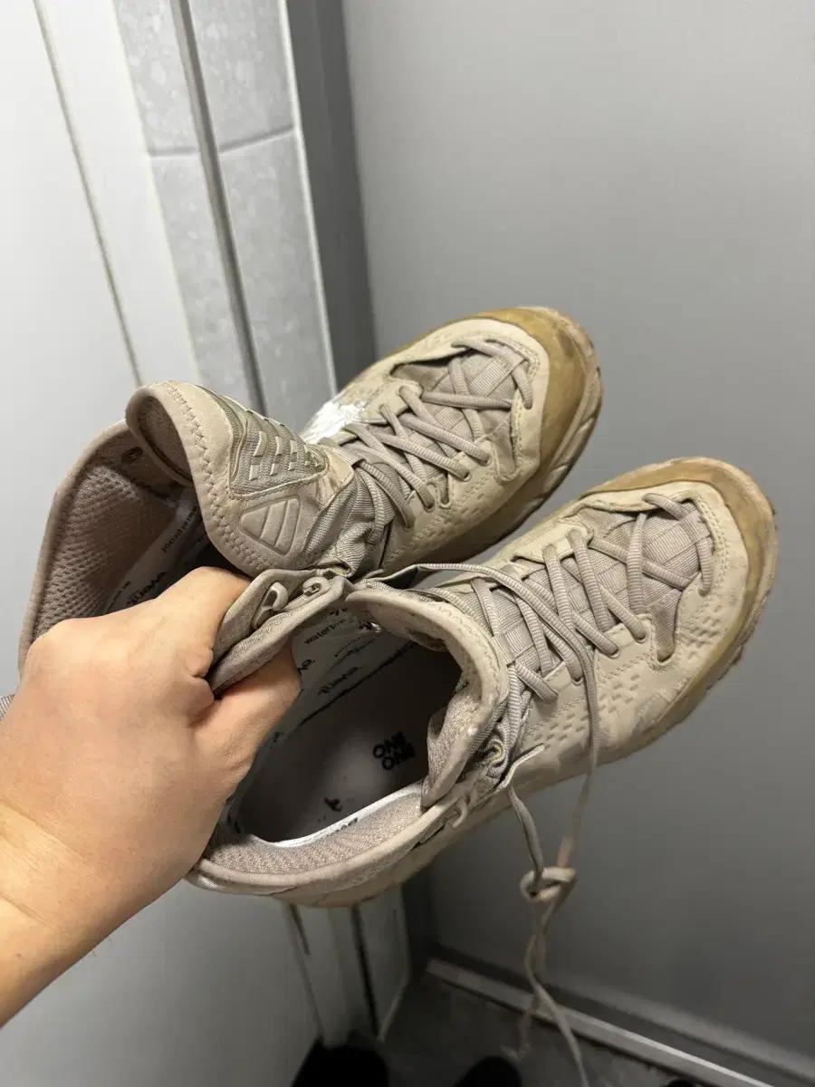 호카오네오네 토르 하이 285