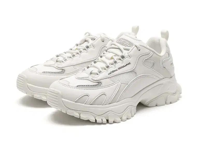 내셔널지오그래픽 트리핀 라이노(택포)