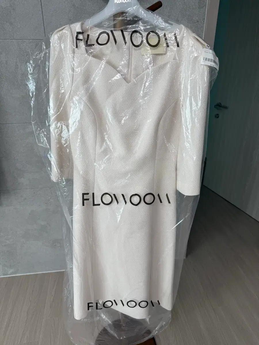 플로움 Classic Nostalgia Dress Midi