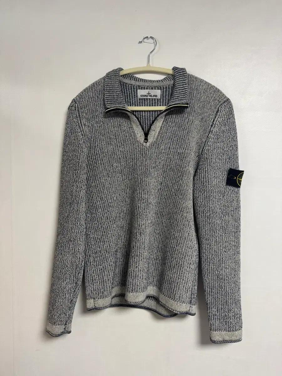 스톤아일랜드 반집업 새상품급 m