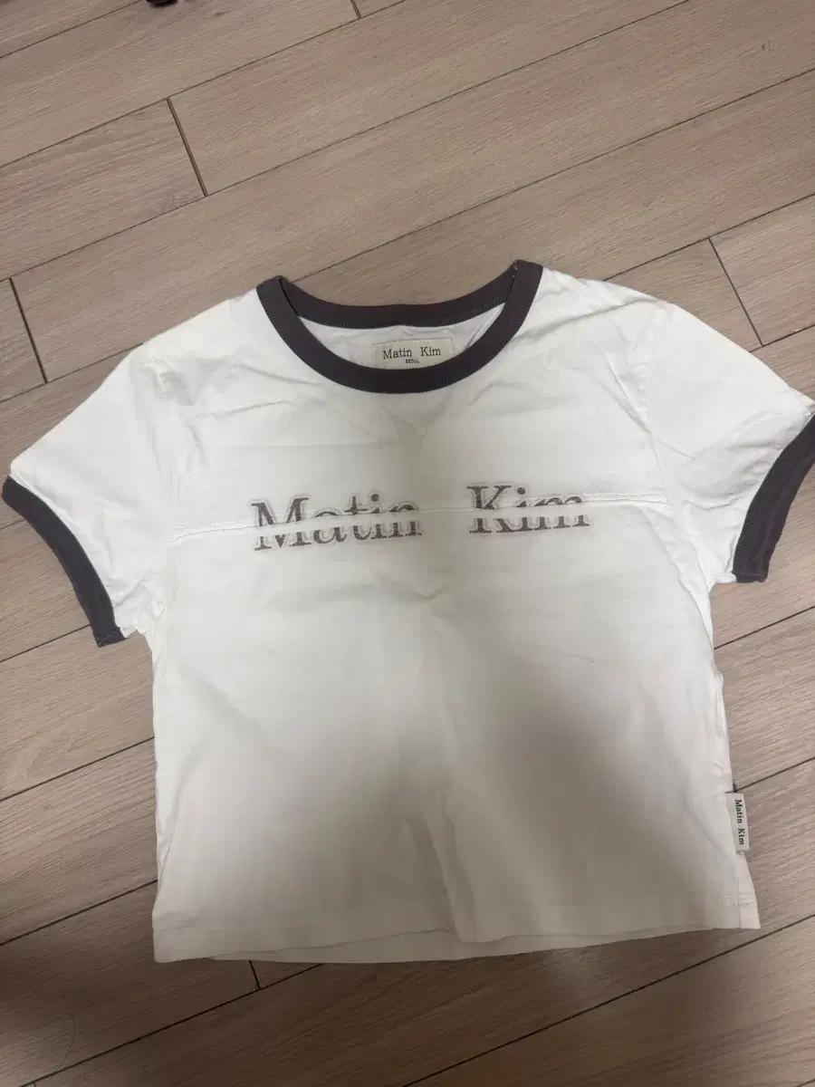 마뗑킴 링거 반팔 티셔츠 화이트