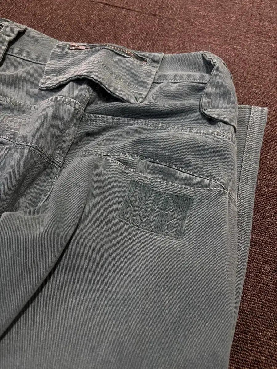 Plastic product 팬츠