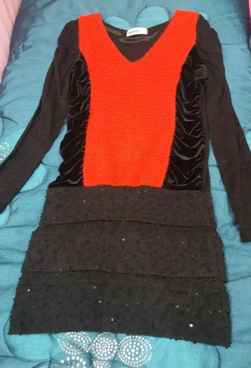 여성  블랙 스팽글 미니 원피스 목도리세트