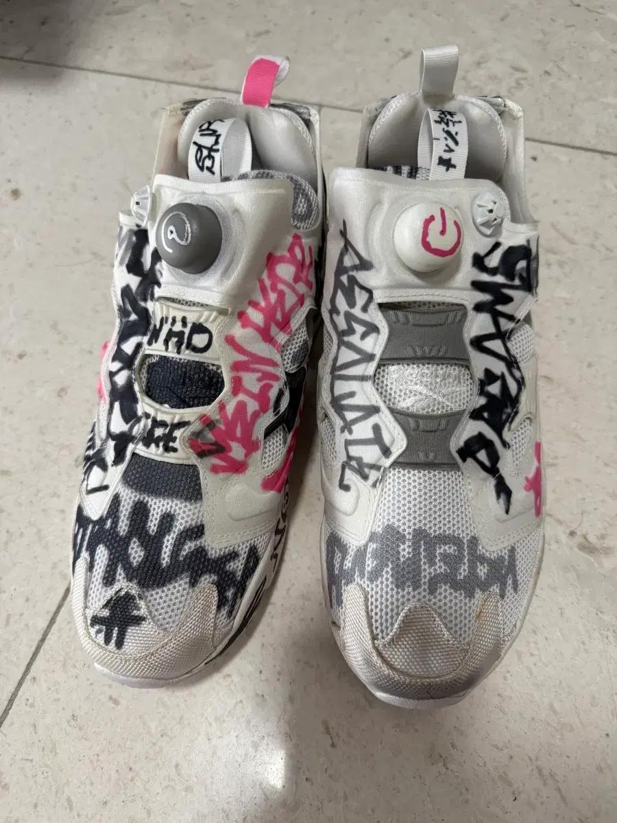 베트멍 스니커즈 260