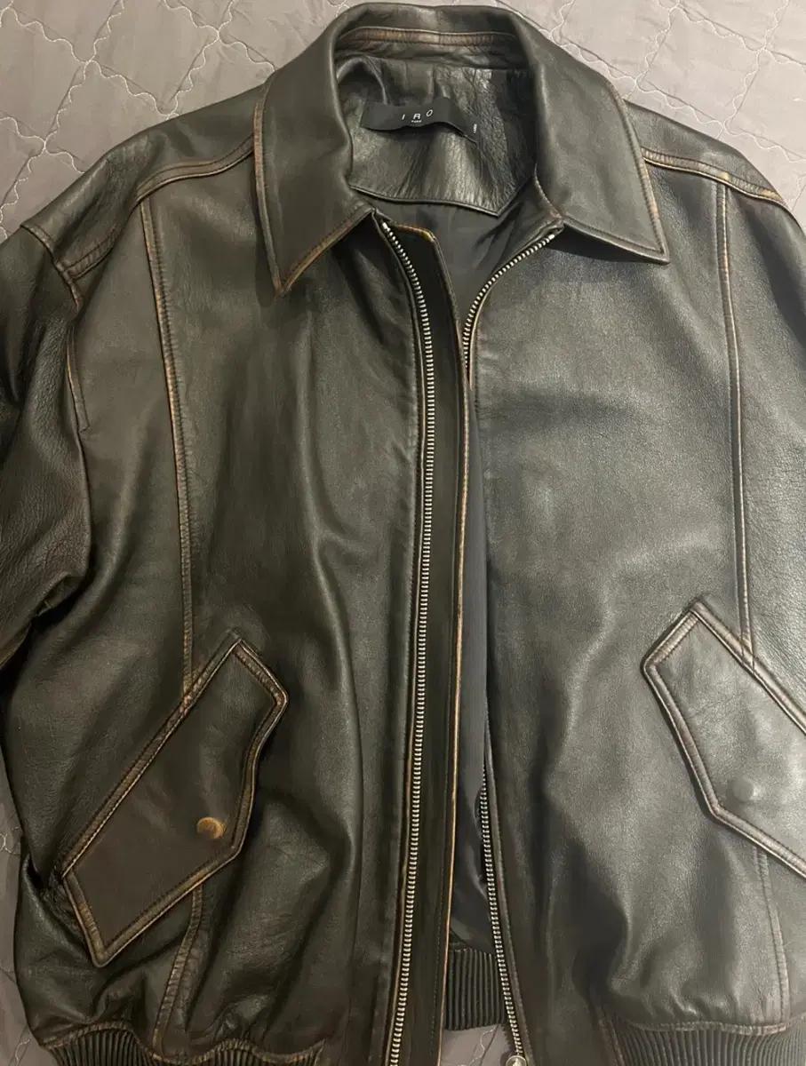 IRO 남자 이태리 양가죽자켓 페이딩 카라 블루종