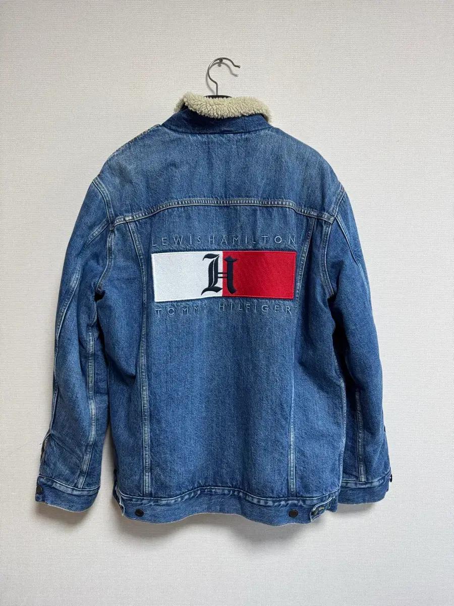 타미힐피거 X 루이스해밀턴 쉐르파 자켓 M