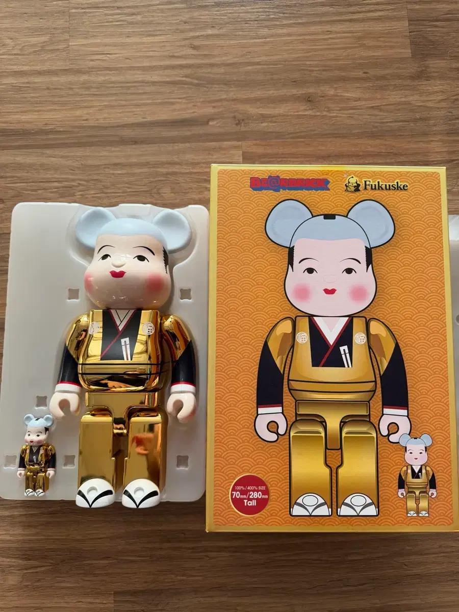 베어브릭 도쿄 소라마치 한정 후쿠스케 100/400% 세트