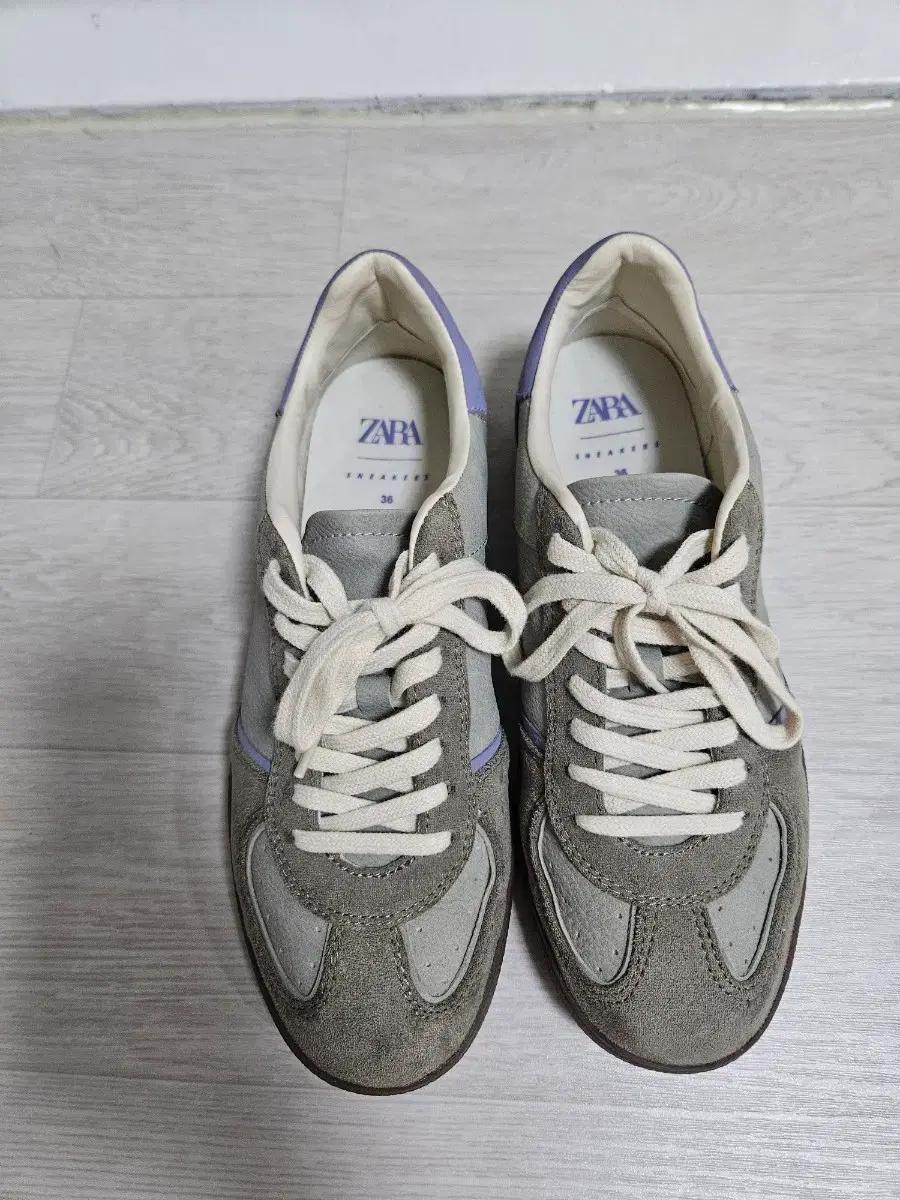 자라 zara 스웨이드 가죽 스니커즈 운동화 신발 235 36사이즈