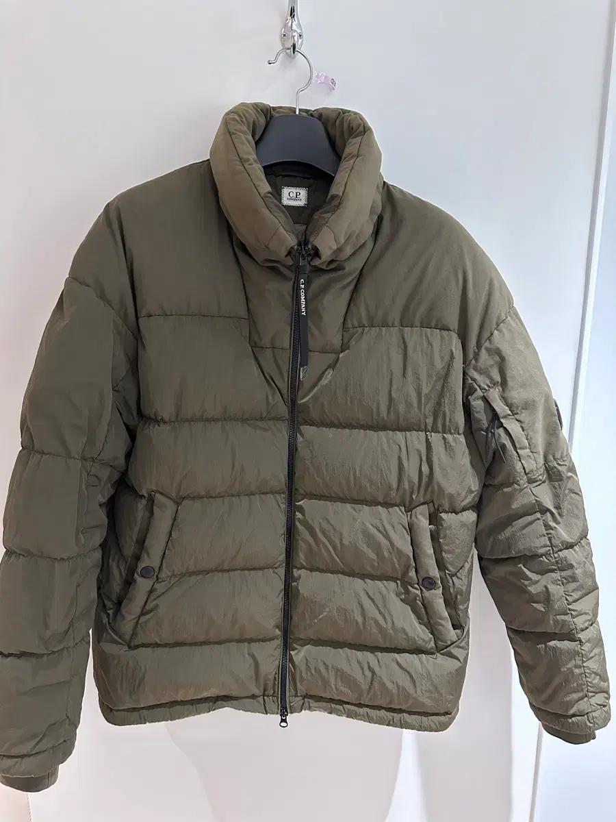 CP컴퍼니 크롬 패딩 xl