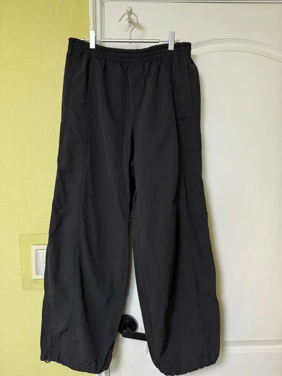 유니클로 여름 기어팬츠 xl