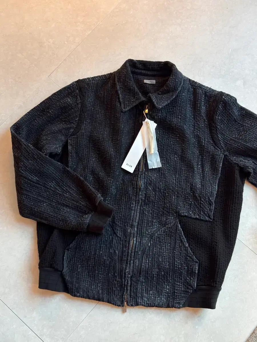 Xlim ep5 09 자켓 XL