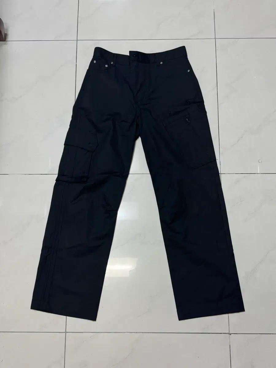 [L] ETCE 이티씨이 언밸런스 카고팬츠 블랙