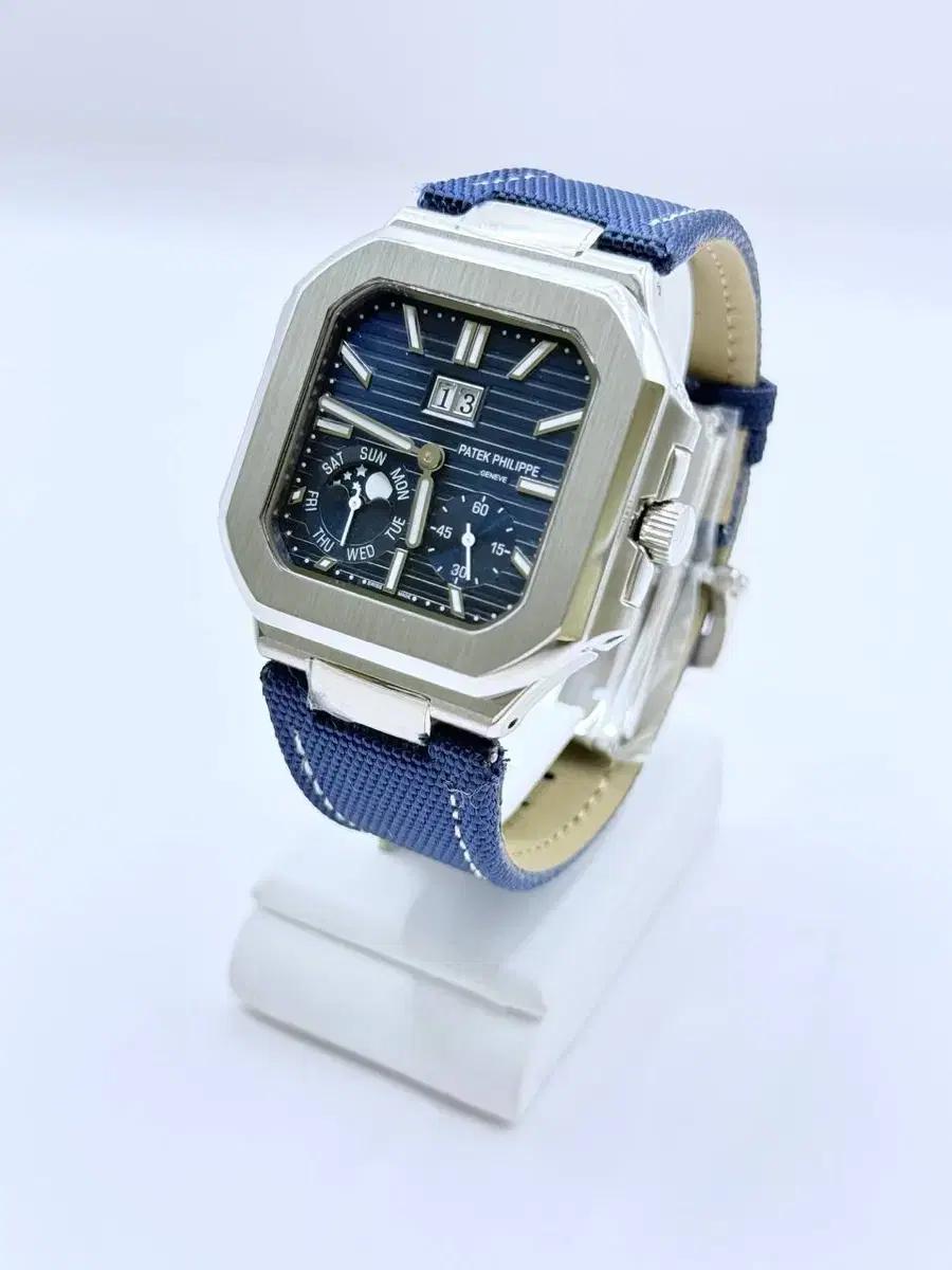 파텍필립 큐비투스 시계