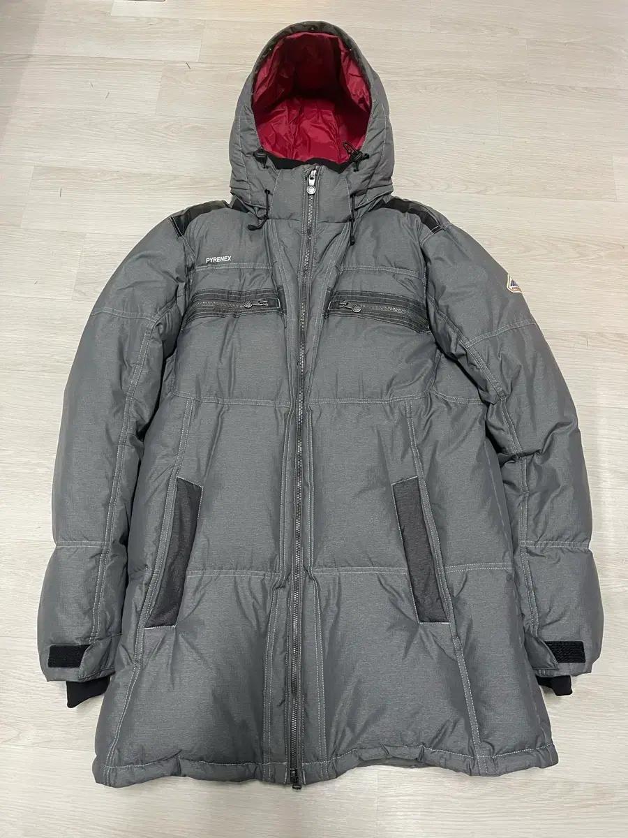 피레넥스 다운패딩L사이즈