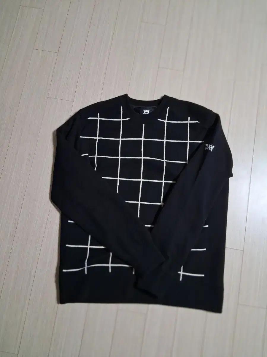 PXG 블랙 격자무늬 방풍 니트 긴팔티