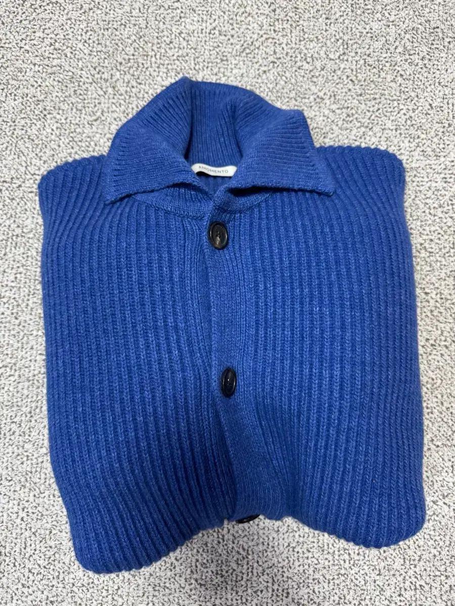 아모멘토 맨즈 버튼 업 가디건 (M)
