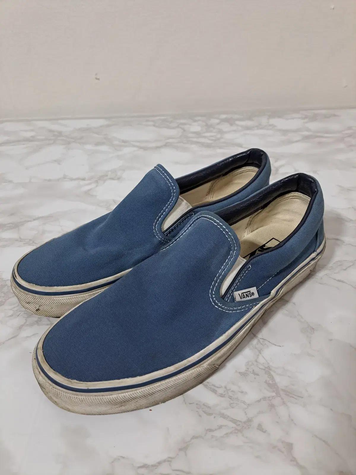 반스 어센틱 캔버스화 스니커즈 255