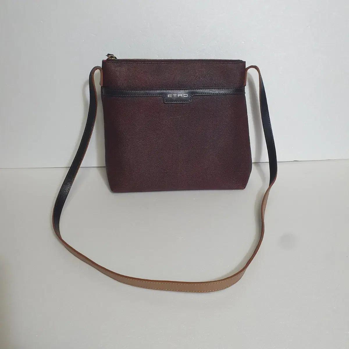 정품 ㅡ에트로.ETRO ㅡ크로스