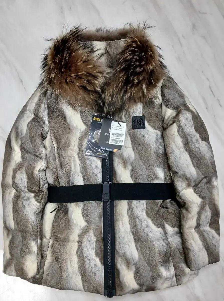 새상품 미사용 여성] 코오롱스포츠 45주년기념 패딩 95 k2 케나다구스