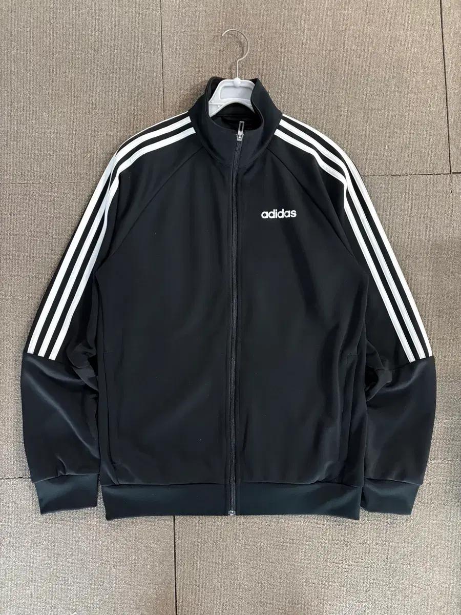 만원샵 아디다스 스펠아웃 삼선 트랙탑 져지 KR M