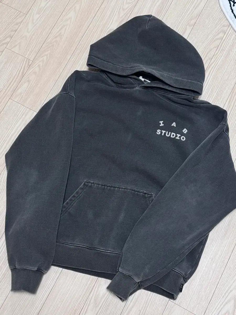 Iab studio 피그먼트 후드 M