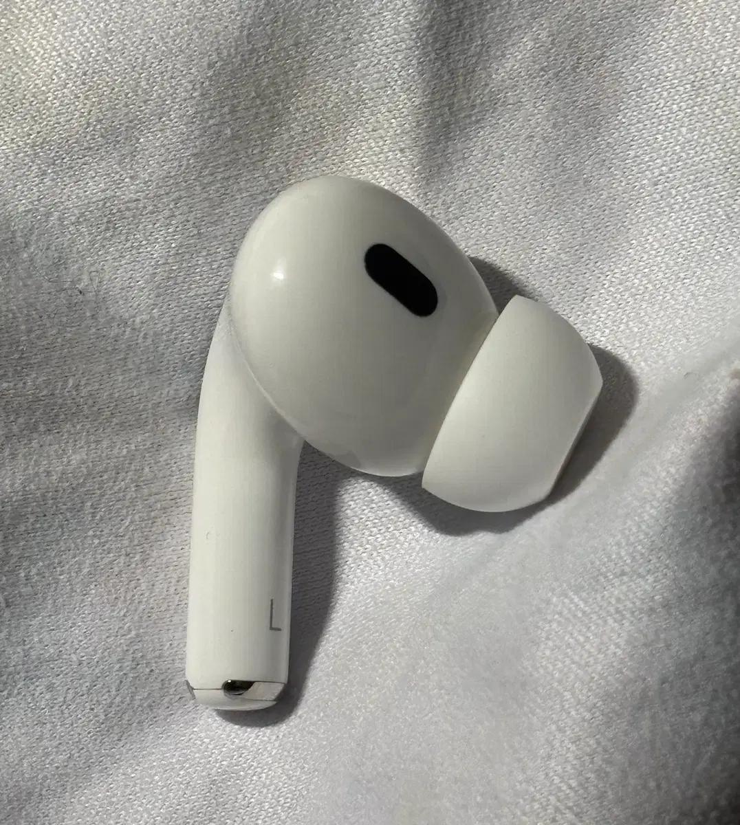 애플 에어팟 프로2  왼쪽 유닛 판매해요
