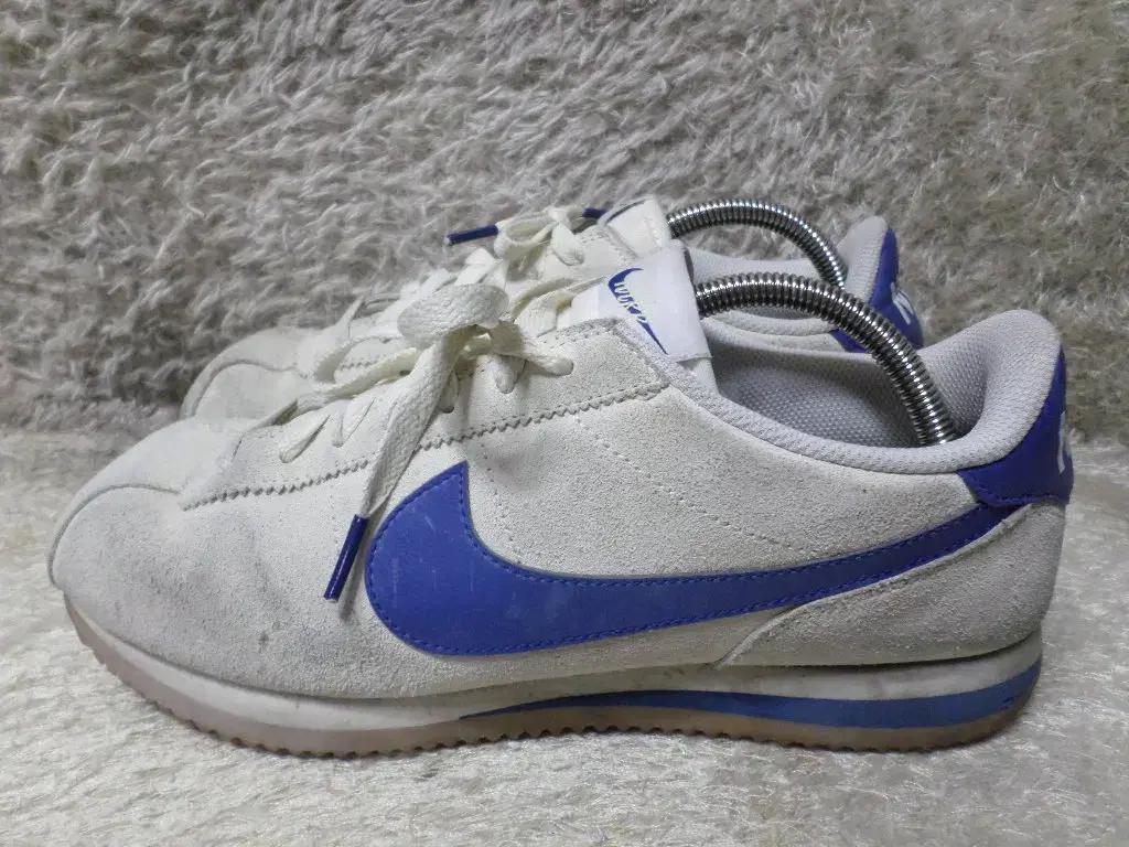 휘리릭구제 275 나이키 코르테즈 페일 딥 로얄 블루 운동화 중고 신발
