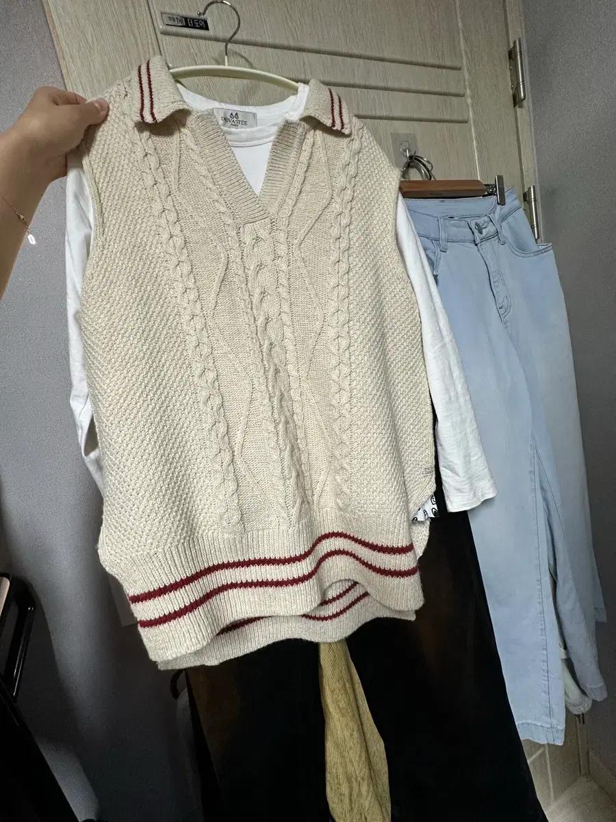 써스데이 아일랜드 니트 조끼 S