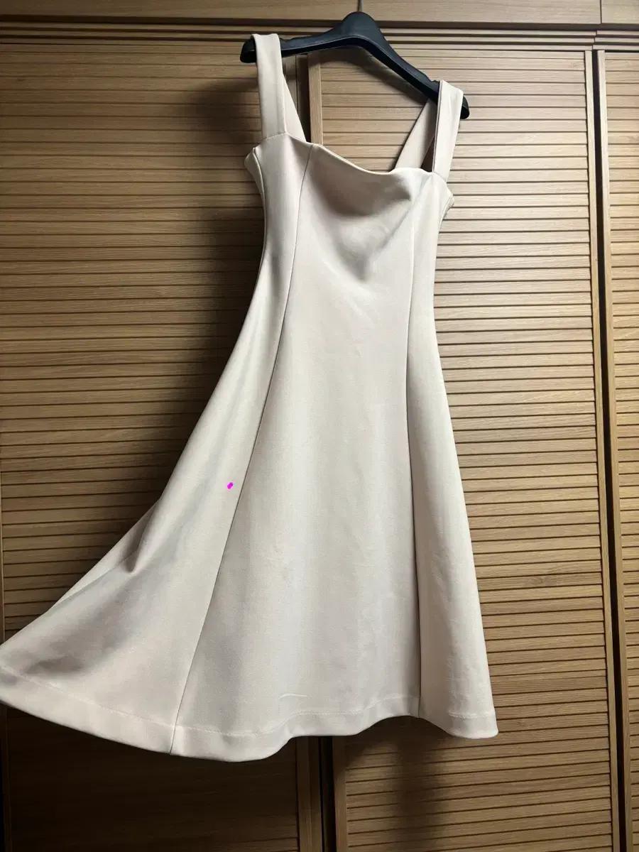 오또맘 제작 원피스 S / 수입의류 드오브 로썸제이 블레스샵 엉넬 미드나