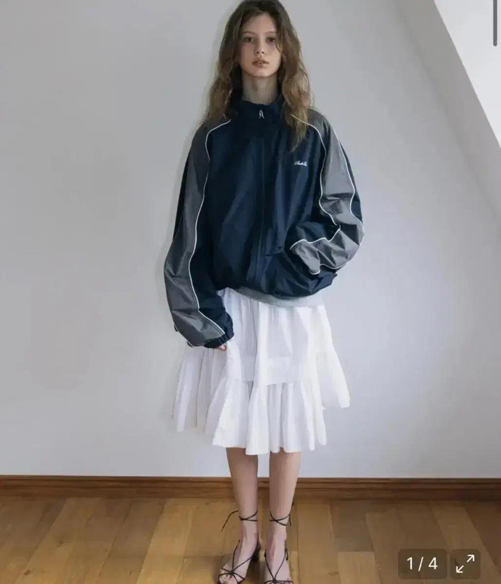 스튜디오테이블 UNBALANCE LAYER SKIRT, WHITE