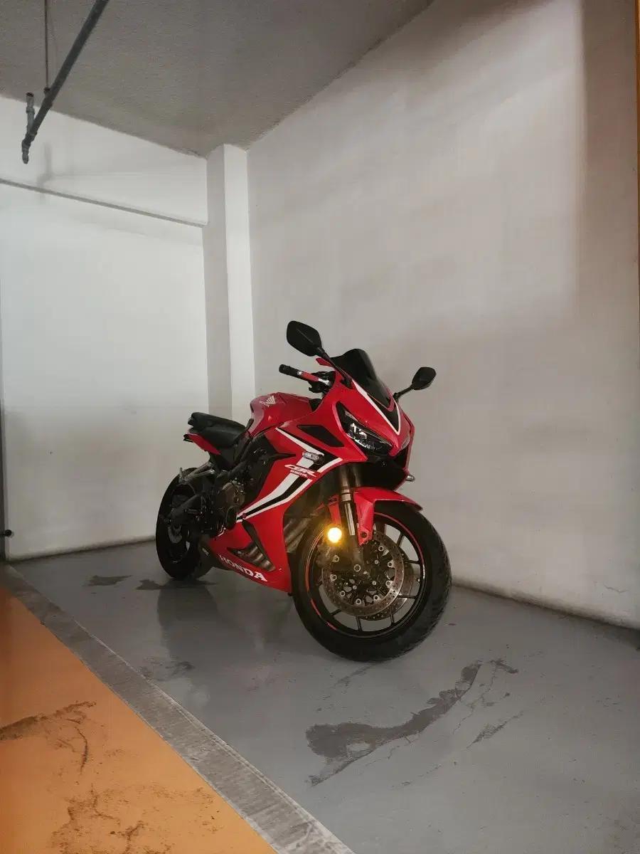 cbr650r 레드 아크라 풀배기