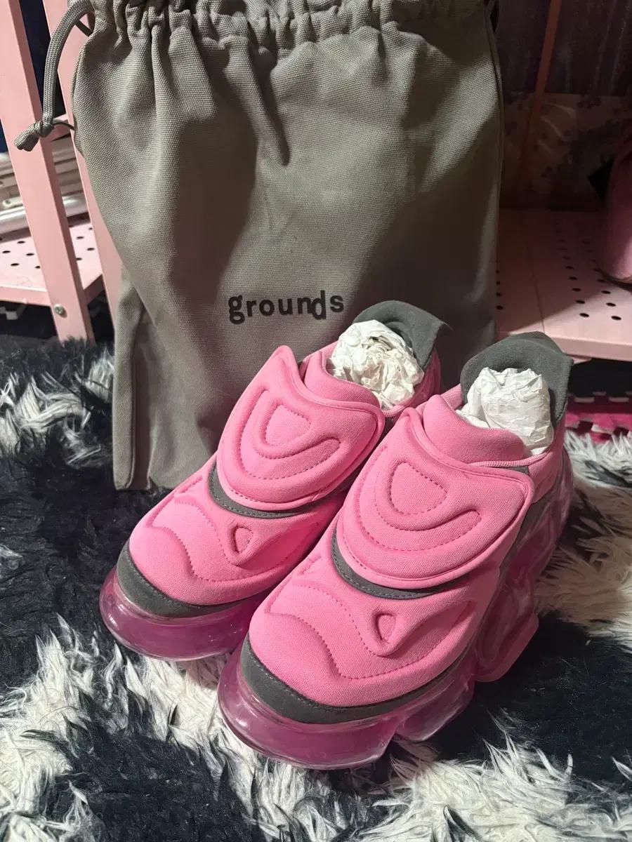 (단종제품) 그라운즈 Grounds MOOPIE NAZCA 핑크 250
