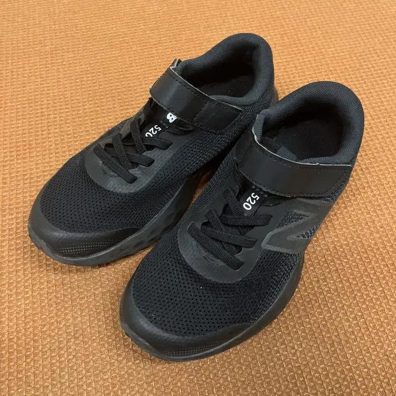 뉴발란스 키즈 520 스니커즈 운동화 195 G07857